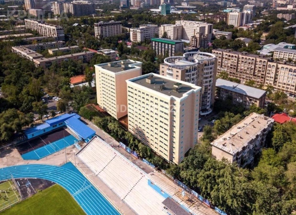 Adt Apartments Almaty Extérieur photo